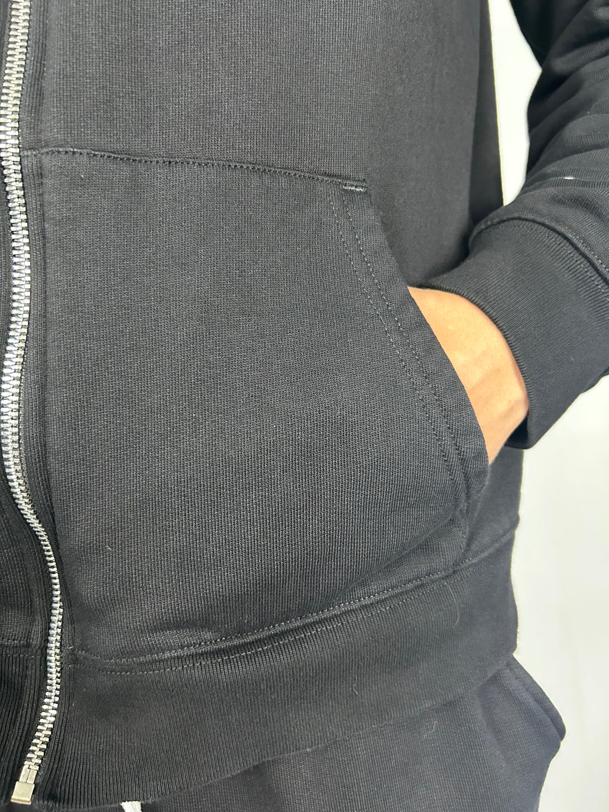 Black Set
